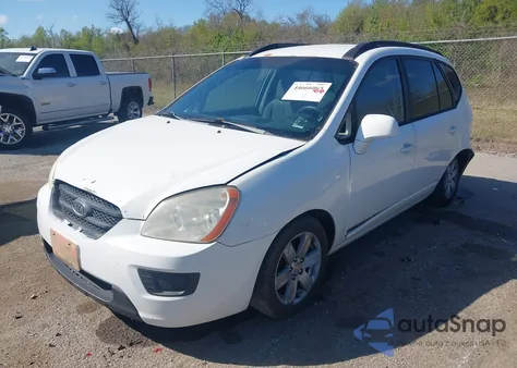 2008 Kia Rondo Lx V6 z USA, uszkodzony, nr VIN KNAFG526X87136592